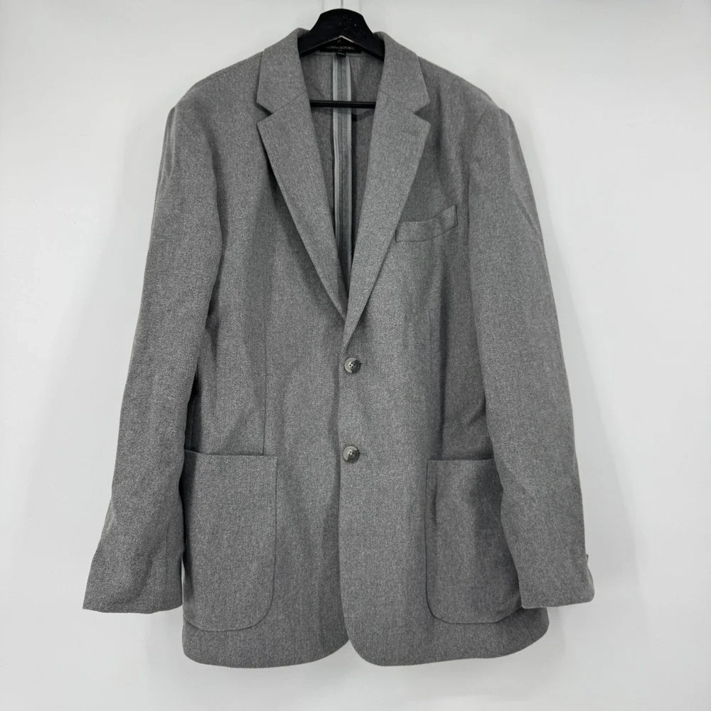 Banana Republic Mens 44R Grey Wool Blend Two Button Blazer Sport Coat Jacket